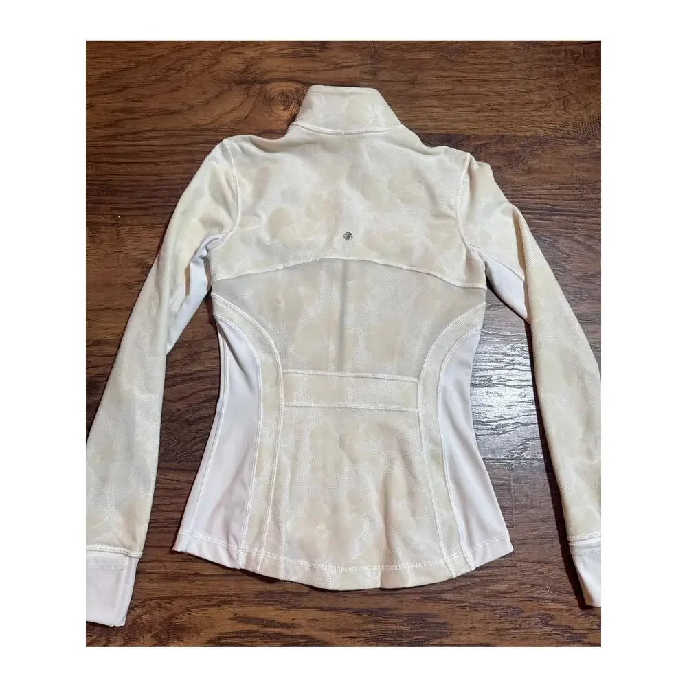 Lululemon Define Jacket Flocked White Floral Lace Luxtreme Special Edition Sz 4